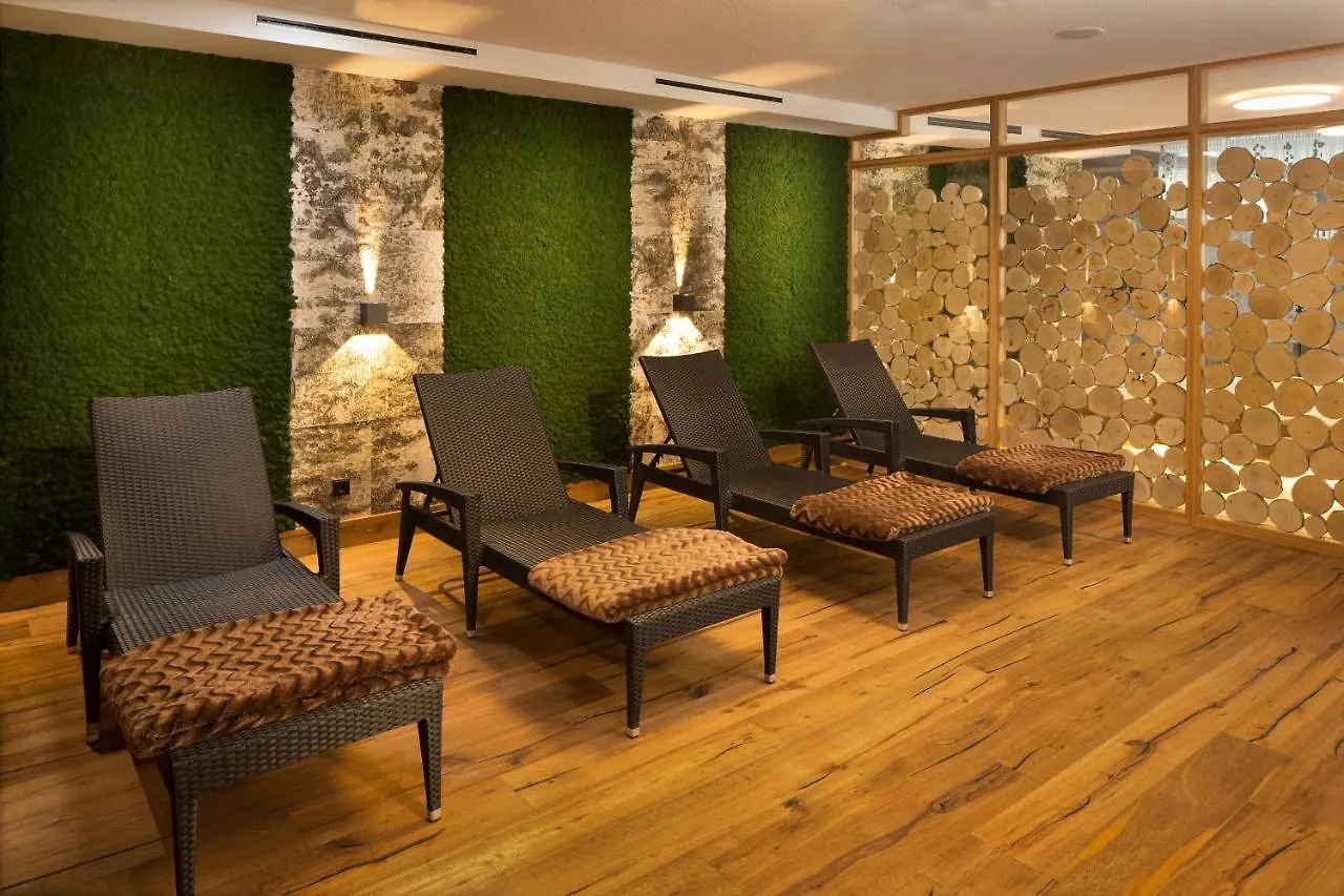 Hotel Familien- Und Wellnesshotel 