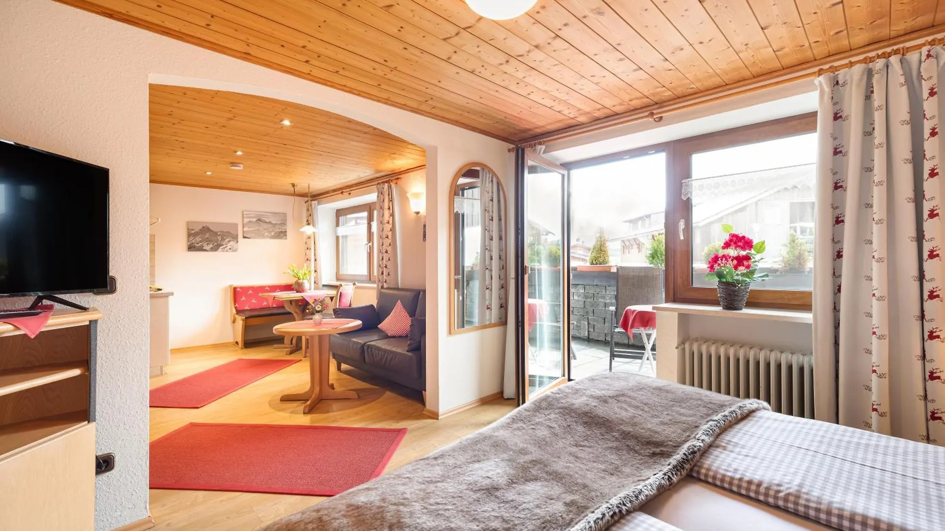 Hotel Familien- Und Wellnesshotel 